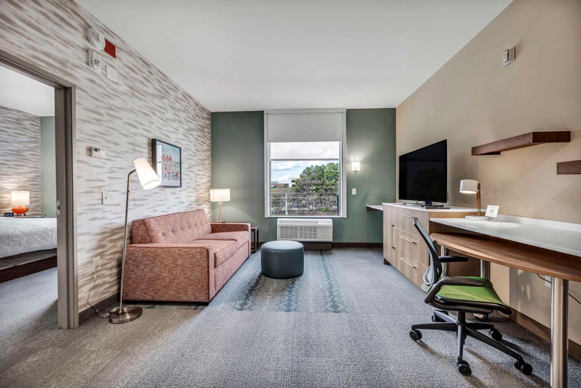 Home2 Suites By Hilton Raleigh West Lenovo Center Екстер'єр фото