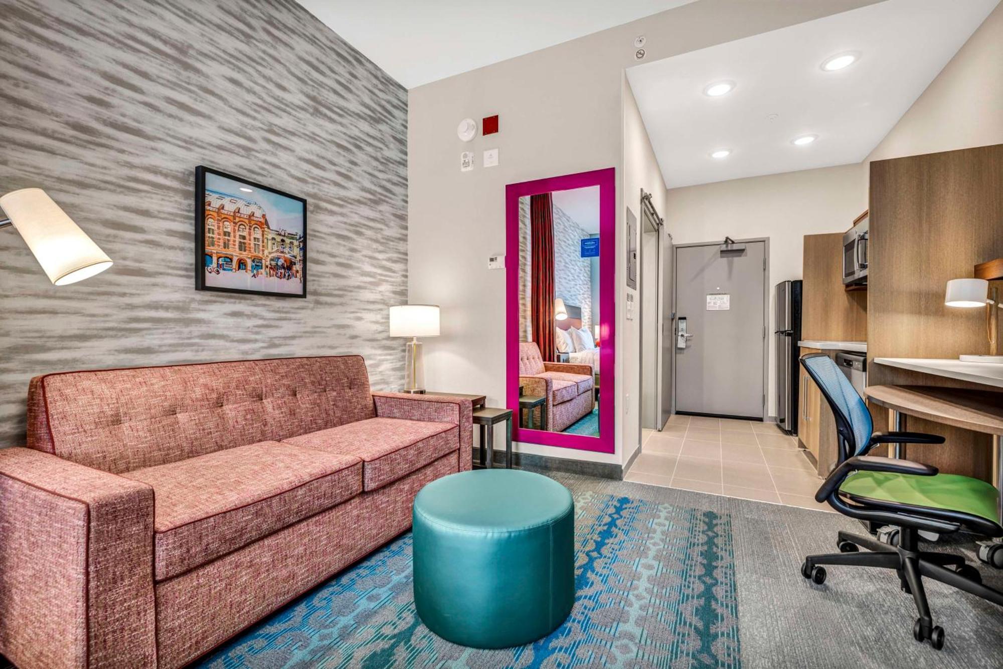 Home2 Suites By Hilton Raleigh West Lenovo Center Екстер'єр фото