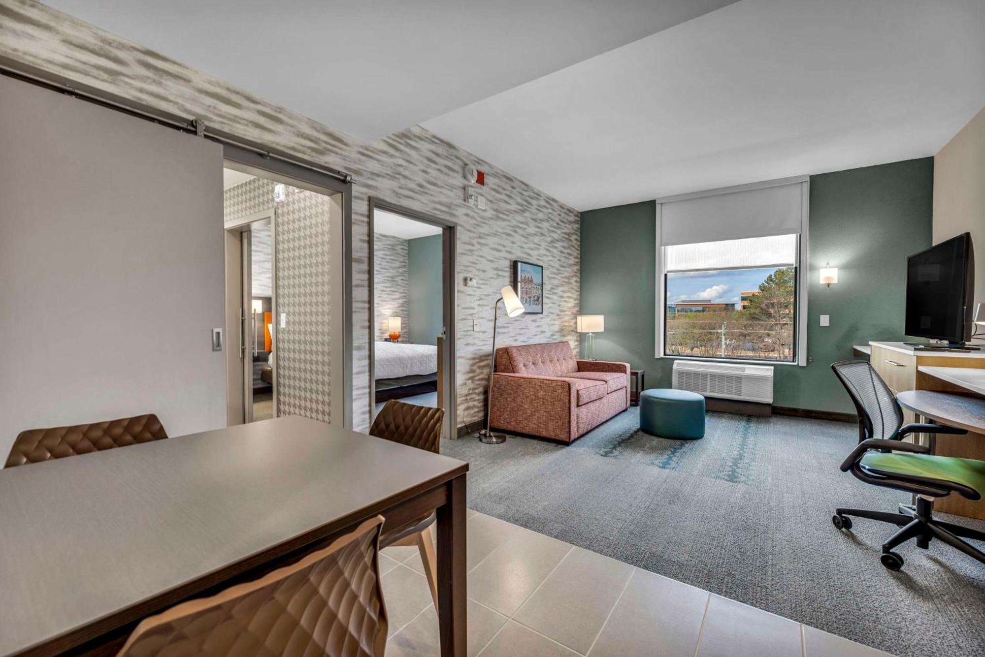 Home2 Suites By Hilton Raleigh West Lenovo Center Екстер'єр фото
