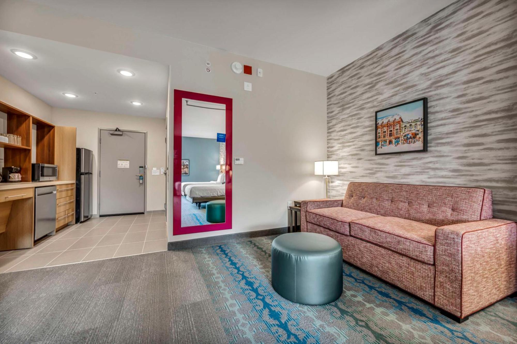 Home2 Suites By Hilton Raleigh West Lenovo Center Екстер'єр фото