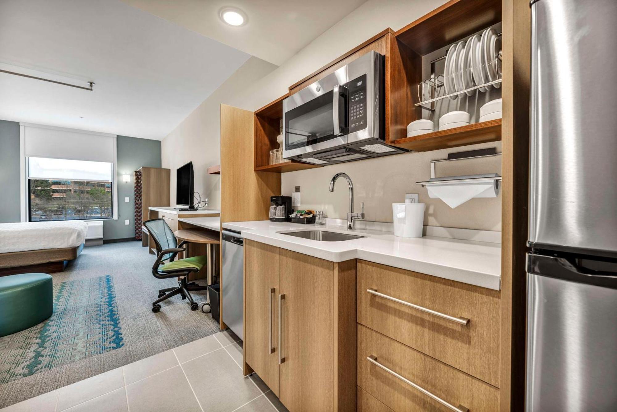 Home2 Suites By Hilton Raleigh West Lenovo Center Екстер'єр фото