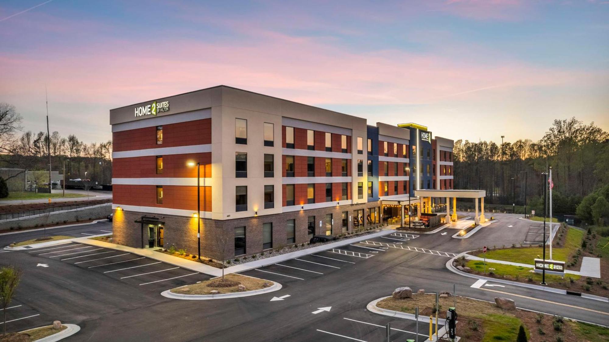 Home2 Suites By Hilton Raleigh West Lenovo Center Екстер'єр фото